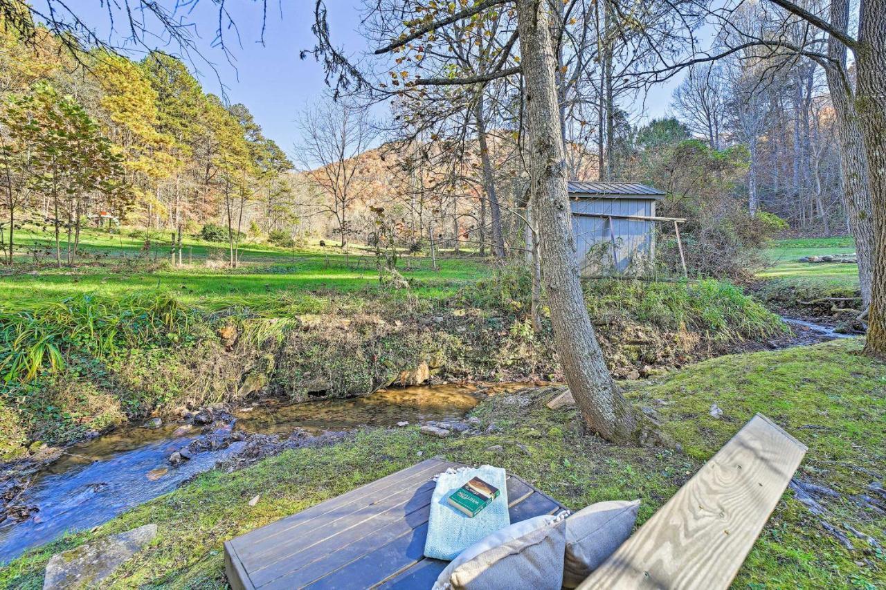 Creekside Bryson City Cabin With Private Hot Tub Exterior photo
