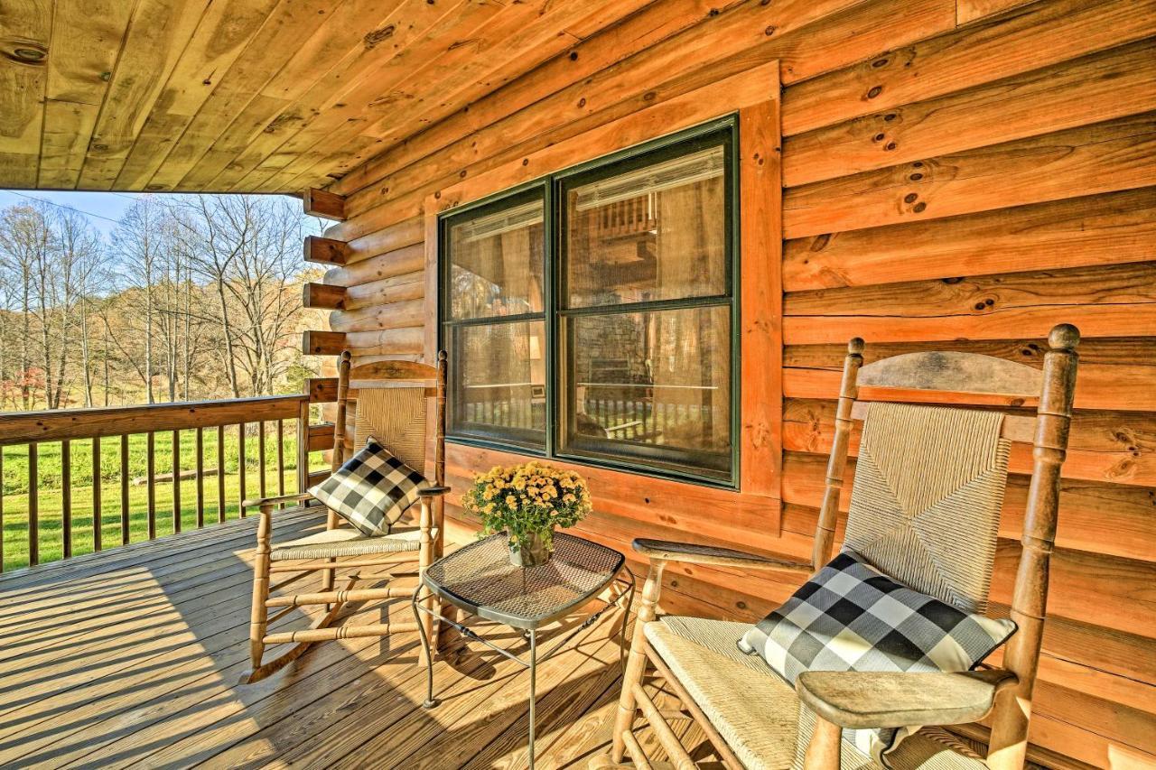 Creekside Bryson City Cabin With Private Hot Tub Exterior photo