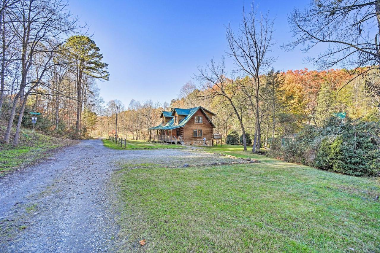 Creekside Bryson City Cabin With Private Hot Tub Villa Exterior photo